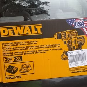 Dewalt 20v dr drill and impact set